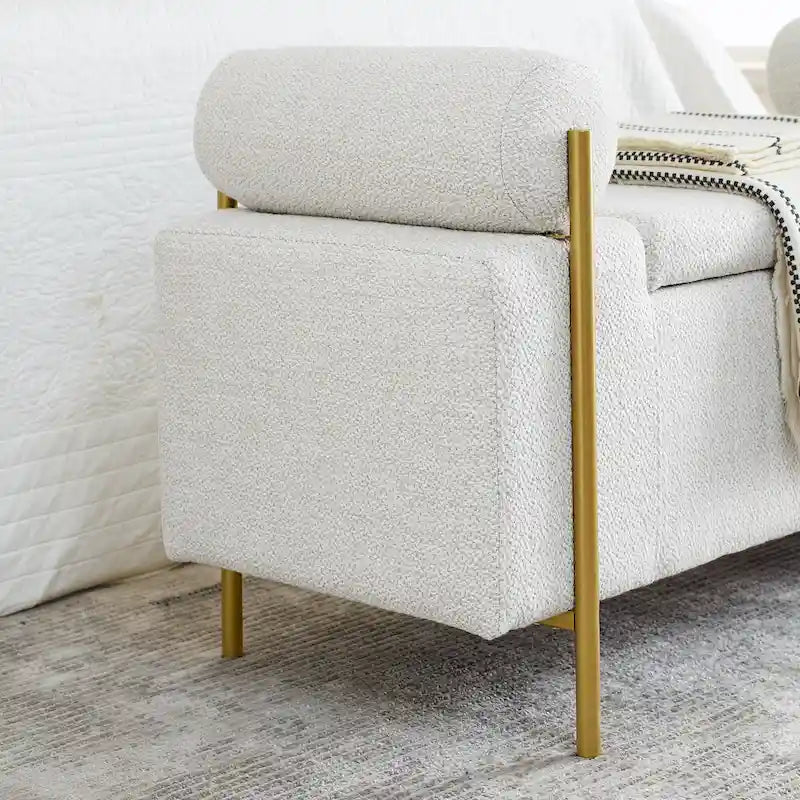 Banc de rangement en lin blanc/beige avec accoudoirs cylindriques et pieds dorés – 1 place